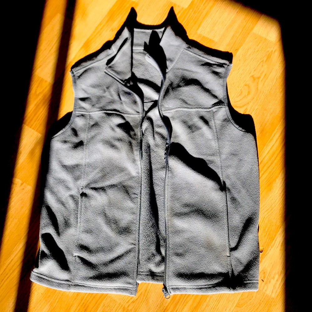 Size large grey fleece zip vest.
